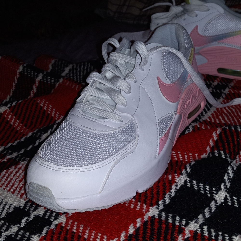 Pink/white Nike Air Max Size 5.5Y